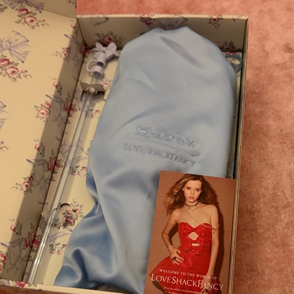 100% authentic love shack, fancy Stanley blue! - Picture 7 of 8